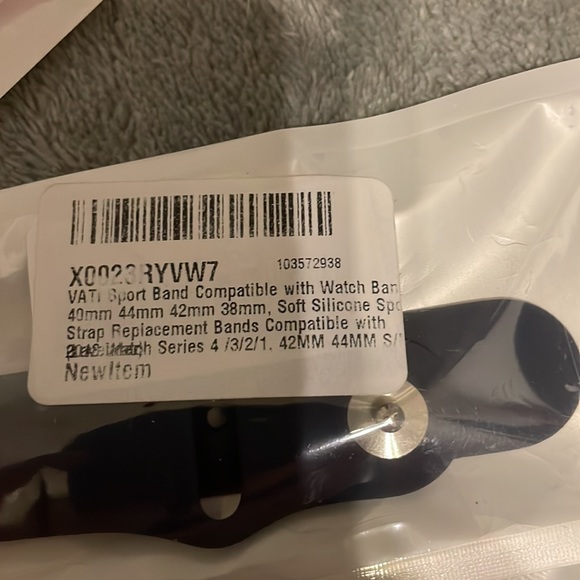 NWT VATI Sport Replacement Band Apple Watch,40mm,42mm, 44mm,38mm Soft Silicone - Picture 2 of 7